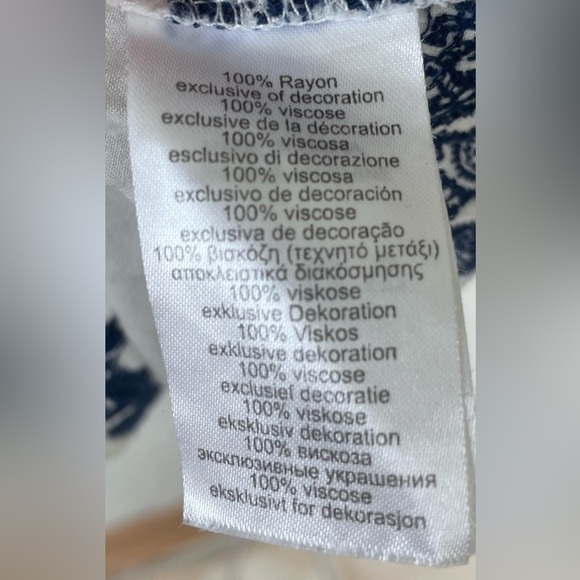 Stella & Dot White/Navy Swim Cover Embroidered Lace Shirt, Tie Waist; size M - Picture 8 of 8